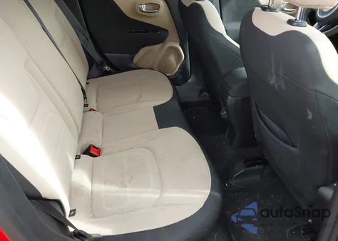 2020 Jeep Renegade Latitude Fwd из США, поврежденный, VIN ZACNJABB8LPL83608